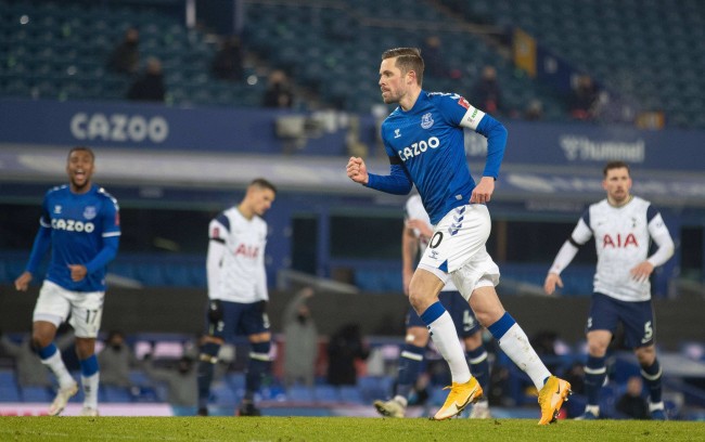 关键比赛中 关键比赛中