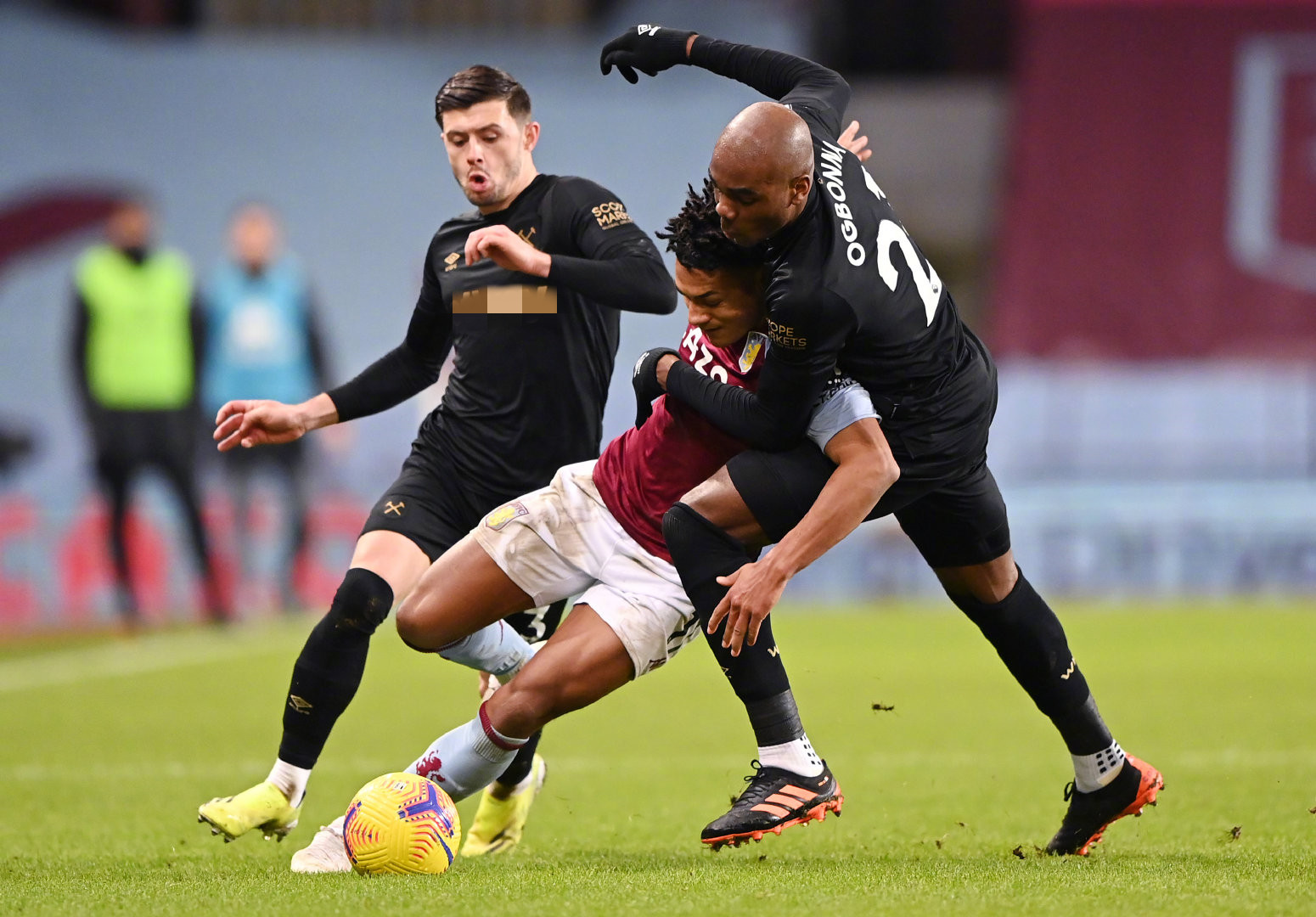 在足坛的激 在足坛的激