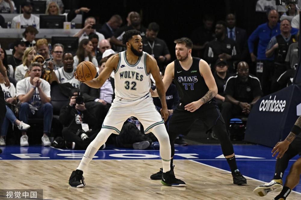 马丁内斯在 马丁内斯在